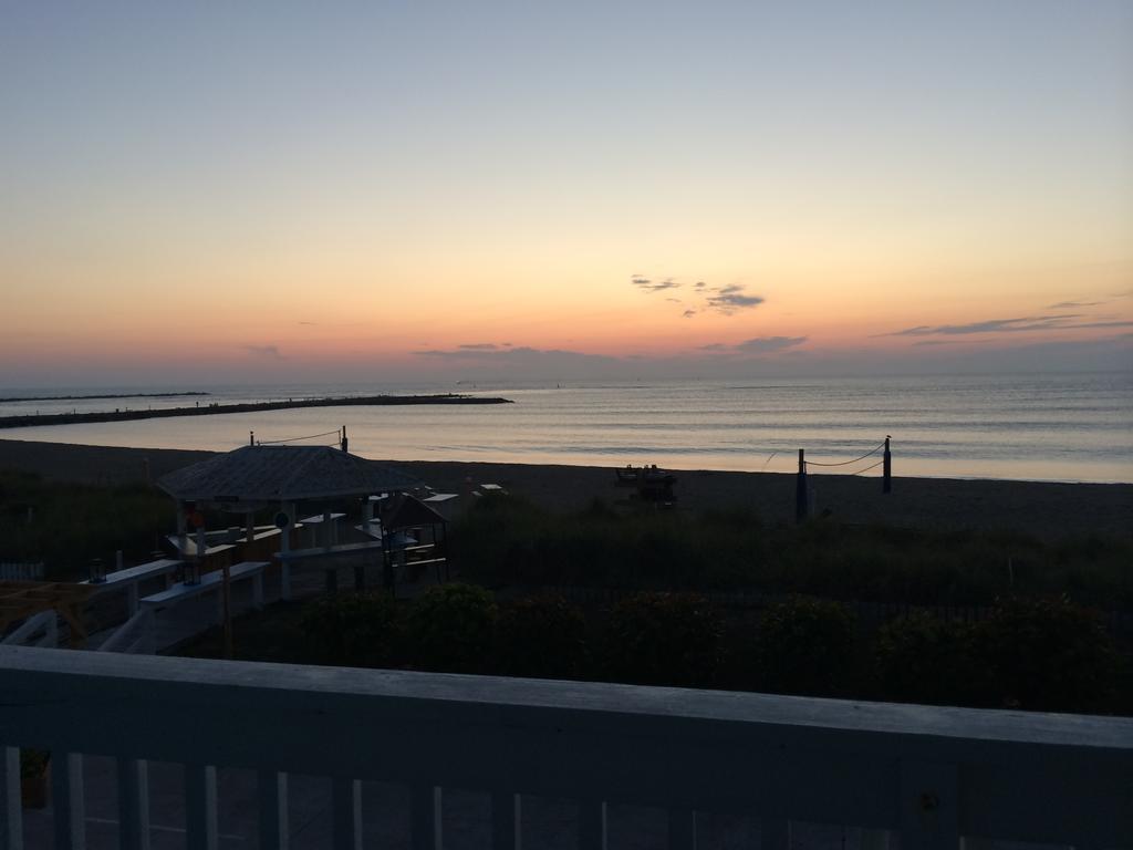Rhumcay Beach Resort And Grille Fort Pierce Exterior foto