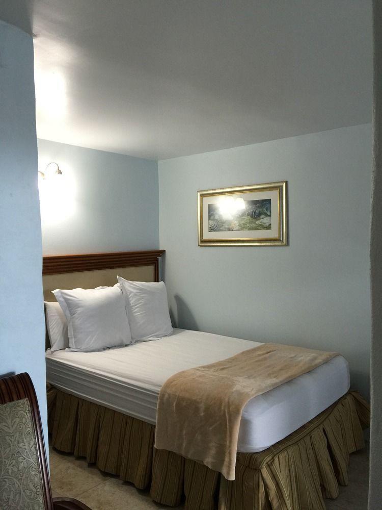 Rhumcay Beach Resort And Grille Fort Pierce Exterior foto